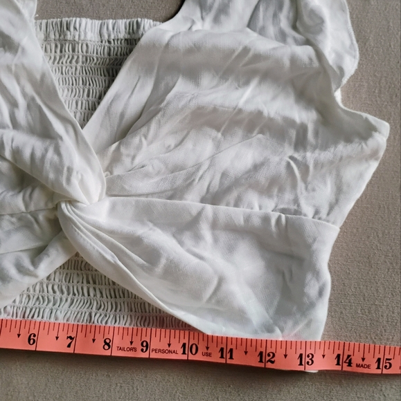 WHITE TWO PIECE SKIRT AND CROP TOP - Picture 7 of 9